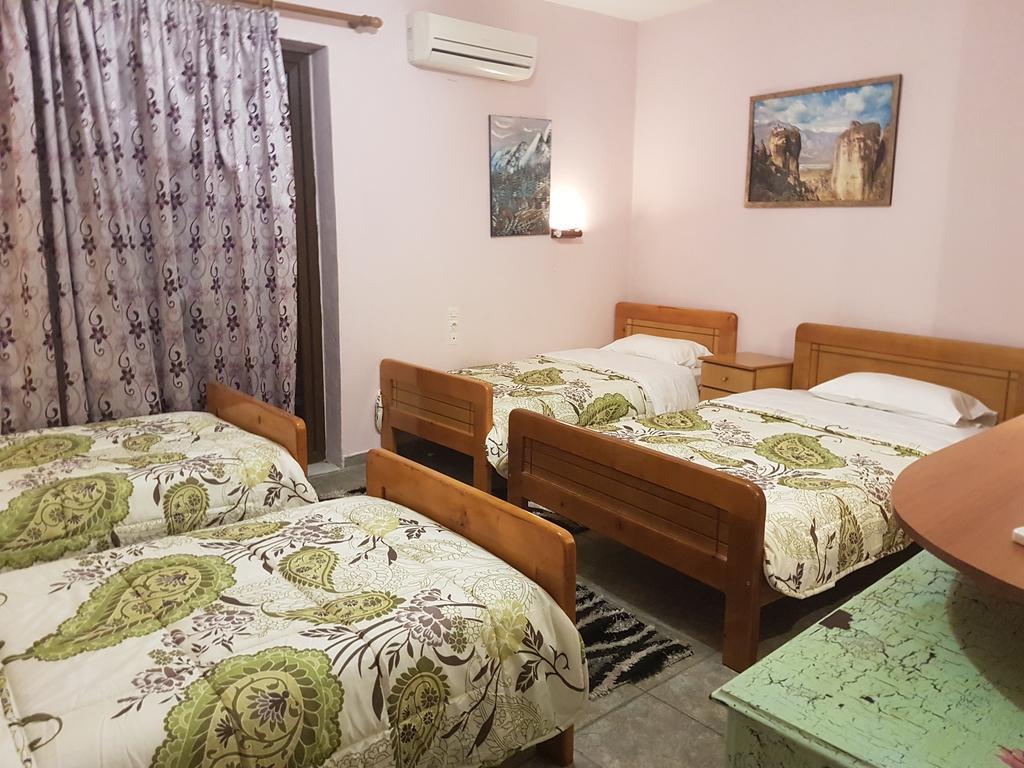 Sofia Rooms كالامباكا المظهر الخارجي الصورة