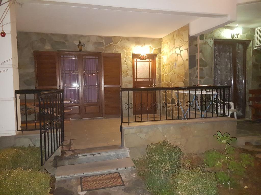 Sofia Rooms كالامباكا المظهر الخارجي الصورة